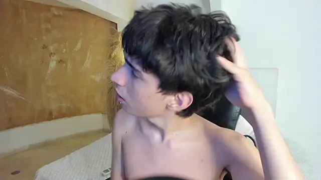 CONNOR STONNE  online show from 04/21/26, 10:54