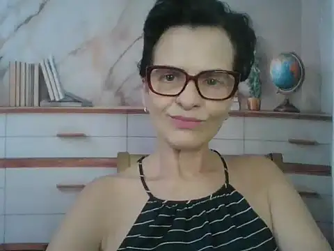 Luna-Hot0802 online show from 02/09/26, 01:48