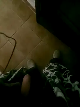 Snapshot of Valencianoo411 chatting on 12/02/25, 10:49 Valencianoo411 online show from 12/02/25, 10:49