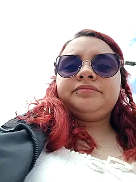 Snapshot of mia-curvy chatting on 12/04/25, 04:59 mia-curvy online show from 12/04/25, 04:59