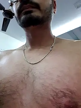 farooq2001 online show from 12/02/25, 11:00