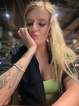 Snapshot of Betsy chatting on 01/15/25, 12:25 Betsy online show from 01/15/25, 12:25