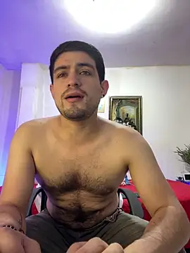 williamsmiiths16 online show from 02/05/26, 11:37