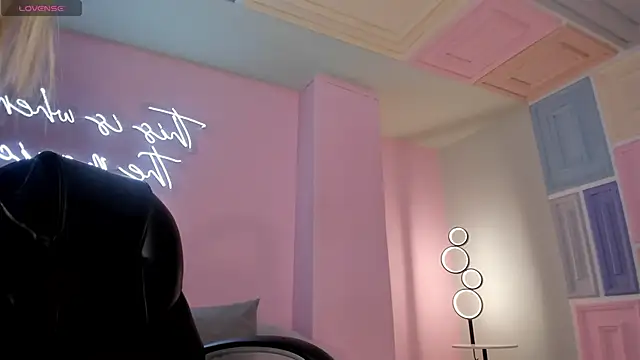 MadisonKane online show from 03/26/26, 11:27