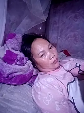 ava-dellght online show from 04/16/26, 09:21