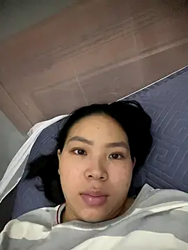 muutoo online show from 12/14/25, 11:59