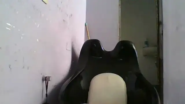 modeloxtz online show from 04/03/26, 04:16