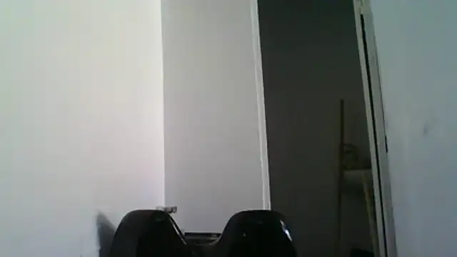 modeloxtz online show from 05/04/26, 02:24