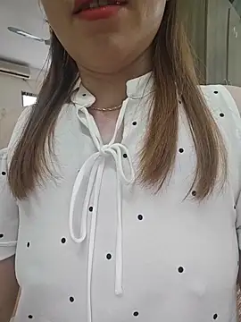 Baby-Linh online show from 05/31/26, 01:36