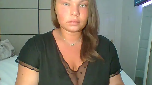 Snapshot of GEMMARMALADE chatting on 06/05/26, 06:52 GEMMARMALADE online show from 06/05/26, 06:52
