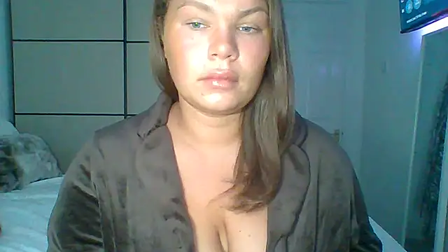 Snapshot of GEMMARMALADE chatting on 07/07/26, 05:43 GEMMARMALADE online show from 07/07/26, 05:43
