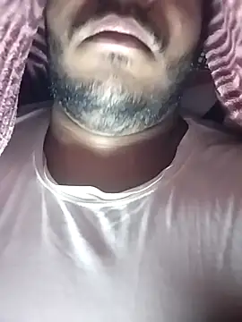 Snapshot of Rent_your_boyfriend chatting on 01/07/26, 05:37 Rent your boyfriend online show from 01/07/26, 05:37