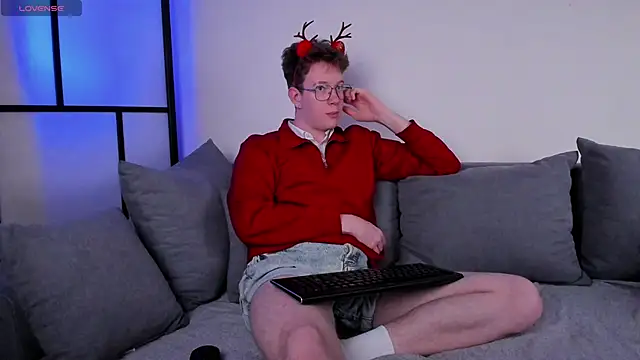 Teddy Parkers online show from 12/03/25, 12:36