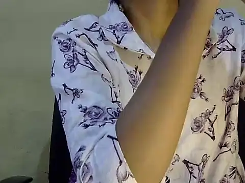 Snapshot of Shab_M chatting on 07/15/26, 06:51 Shab M online show from 07/15/26, 06:51