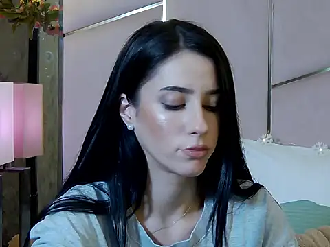 AmeliaJunee online show from 01/05/26, 10:02