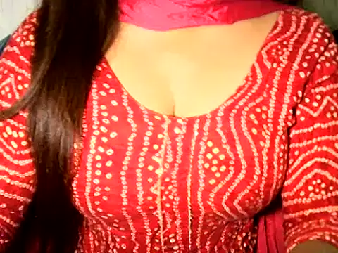 Hotty Suzuka online show from 05/20/26, 04:07