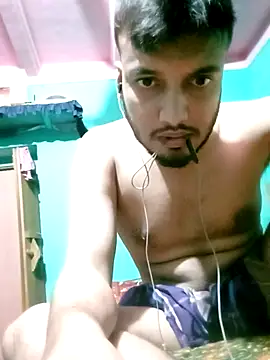 sexeyboy332 online show from 07/12/26, 04:09