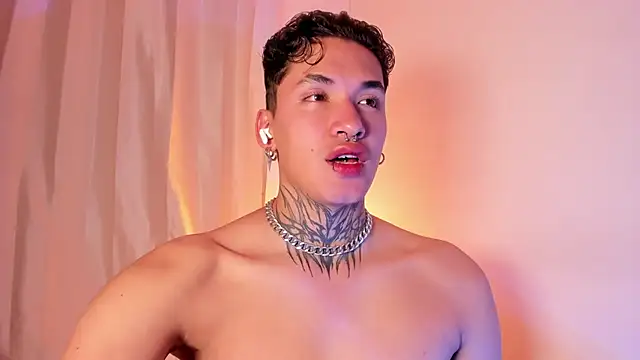 AlecBanne online show from 01/06/26, 03:21