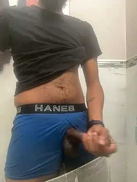 curvyuncut online show from 04/20/26, 12:52