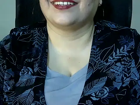 Soniya Sha online show from 03/03/26, 06:58