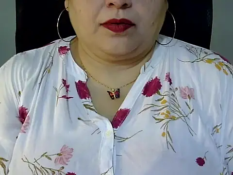 Soniya Sha online show from 04/01/26, 01:41