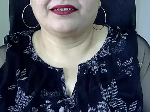 Soniya Sha online show from 04/03/26, 06:33