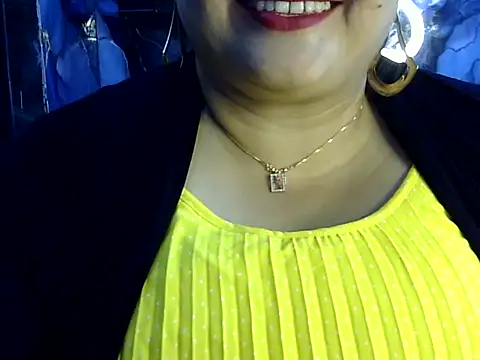 Snapshot of Soniya_Sha chatting on 06/27/26, 02:34 Soniya Sha online show from 06/27/26, 02:34