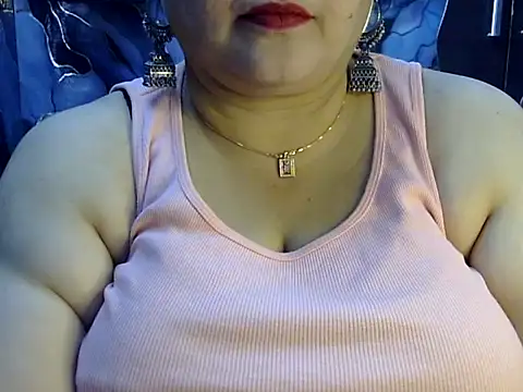 Snapshot of Soniya_Sha chatting on 07/27/26, 08:10 Soniya Sha online show from 07/27/26, 08:10