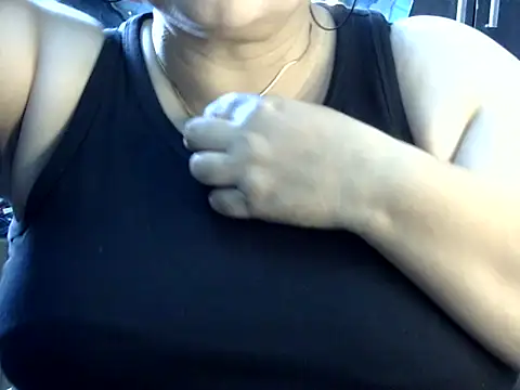Snapshot of Soniya_Sha chatting on 08/08/26, 09:22 Soniya Sha online show from 08/08/26, 09:22