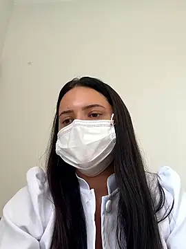 flor model online show from 01/18/26, 05:17