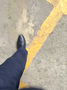 boyfromMum bai online show from 03/11/26, 11:49