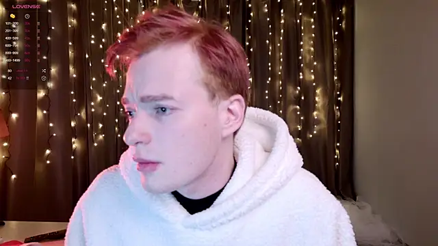 Kristenegor online show from 12/18/25, 10:21