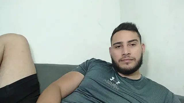 Snapshot of Seank_Noszka chatting on 04/26/26, 10:40 Seank Noszka online show from 04/26/26, 10:40