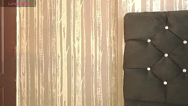 Elizabetth Roman online show from 07/11/26, 02:31