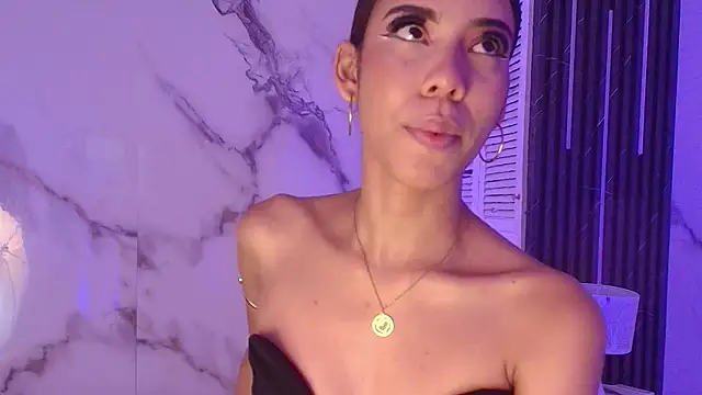 BellaHarpeer online show from 03/31/26, 07:58