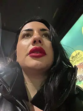 tesaa1212 online show from 01/06/26, 06:44