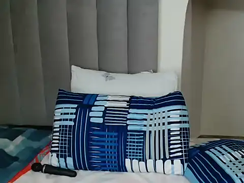 Sassy S online show from 02/15/26, 01:09