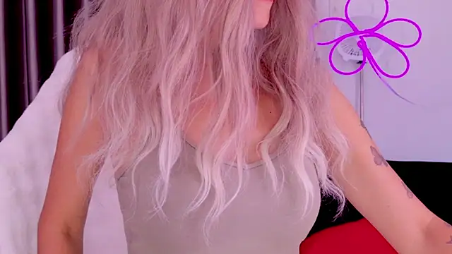 betty xoxoo online show from 08/01/26, 06:12
