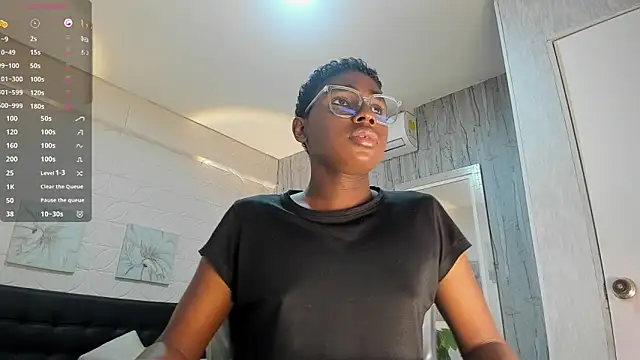 teylor lovee online show from 02/08/26, 08:56