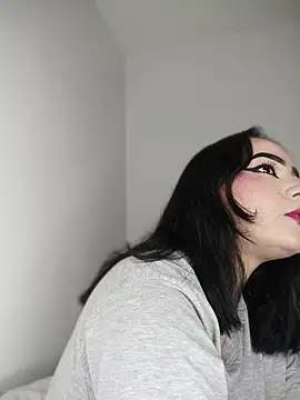 tiffanybrowm online show from 03/25/26, 05:02