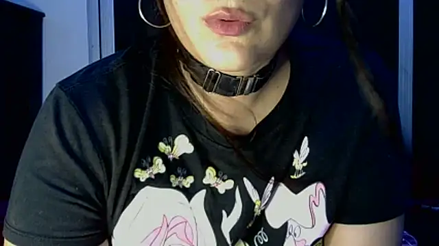 Snapshot of Rimi_luna69 chatting on 06/23/26, 04:10 Rimi luna69 online show from 06/23/26, 04:10