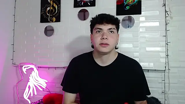 Dylan fooxx online show from 12/18/25, 07:31