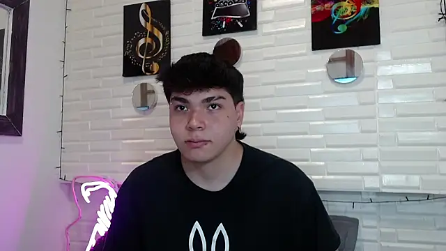 Dylan fooxx online show from 12/22/25, 07:33