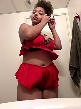 leilXx234 online show from 12/05/25, 07:06