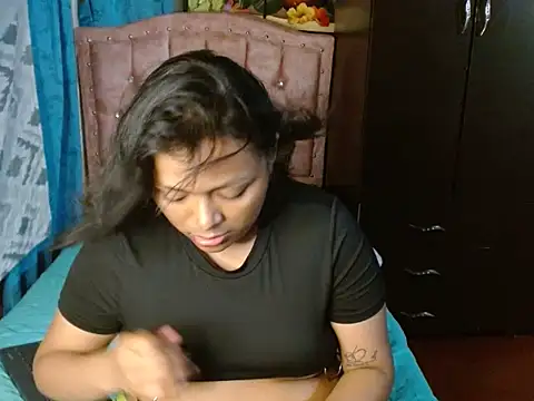 caro lil online show from 02/25/26, 03:16