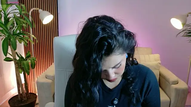 victoria   moon online show from 04/10/26, 03:06