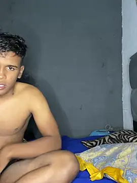 Snapshot of samantha475 chatting on 01/06/26, 12:14 samantha475 online show from 01/06/26, 12:14