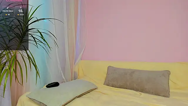 Ellen Foxks online show from 03/17/26, 01:43