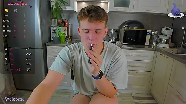 fruitninjaga online show from 12/18/25, 03:07