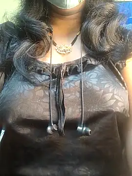 Preeti345 online show from 03/10/26, 01:54